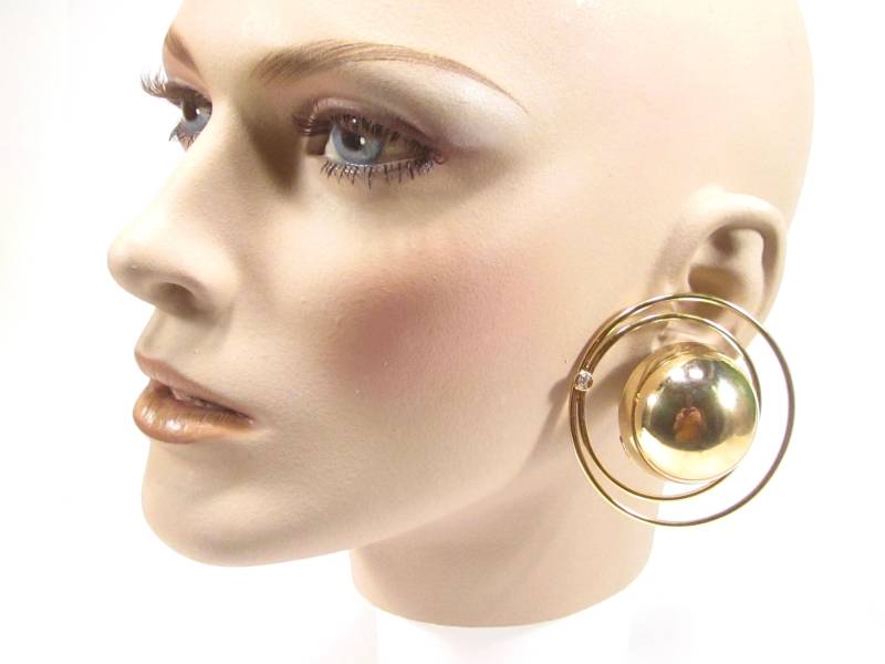 Galactic Haute Couture Ohrclips Original 80Er Jahre Vintage Gold Strasssteine Retro 5, 5 cm Made in Germany von treasuresofsoho