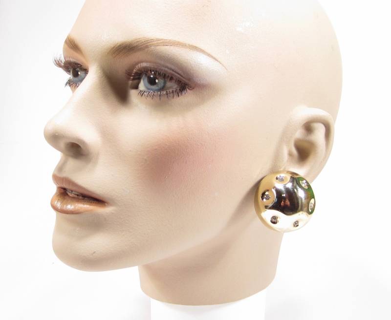 Große Runde Haute Couture Ohrclips Original 80Er Jahre Vintage Gold Strasssteine Retro 3 cm Made in Germany von treasuresofsoho