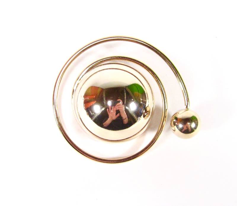 Große Space Gold Brosche 80Er Jahre Gold 7, 5 cm von treasuresofsoho