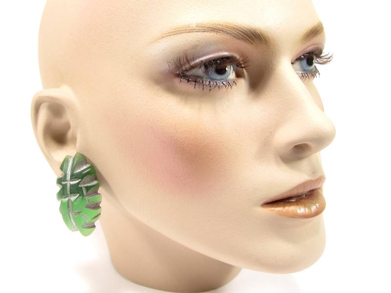 Grüne Vintage Ohrclips Kunstharz Grün Silber 4, 5x2, 5cm Original Soho Köln 1993 Made in Cologne von treasuresofsoho