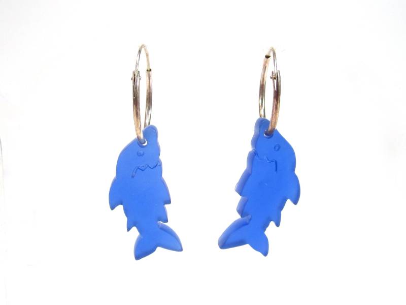 Kleine Silber Creolen Mit Haifisch Anhänger 925Er Blauer Hai Kunstharz Ohrringe von treasuresofsoho