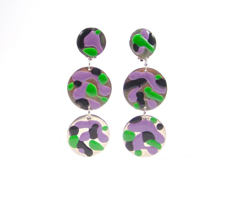 Lange Unikat Ohrclips Kunstharz Resin Rund 10x4 cm Groß Handgemacht Grün, Lila, Schwarz Original Soho Köln 1996 Made in Cologne von treasuresofsoho