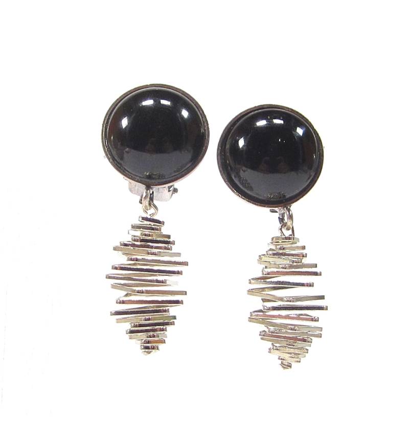 Vintage Ohrclips Schwarz Silber Glas Cabochons Barbarella Stil Spirale 80Er Jahre 4, 5x1, 7 cm Vintage Ohrclips Schwarz Silber Glas Cabochons Barbarella Stil Spirale 80Er Jahre 4, 5x1, 7 cm von treasuresofsoho