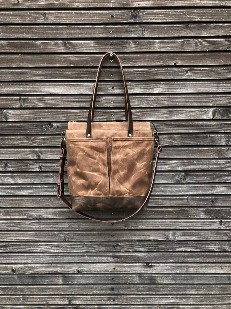 Gewaxte Canvas Ketten/Schleifen Mit Leder-Bodemgrepen Und Cross-Körpergurt von treesizeverse