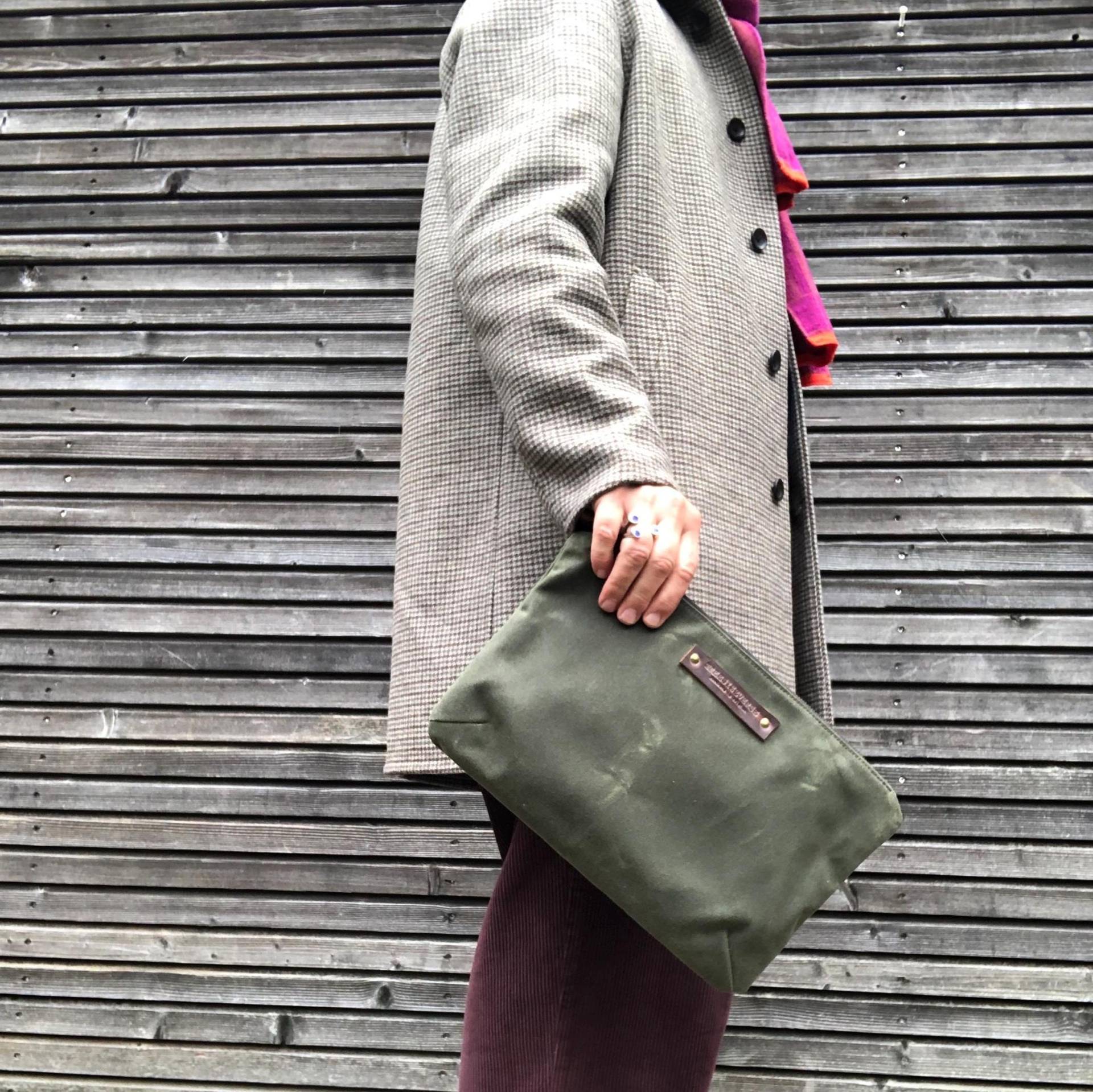 Großer Beutel Taschenorganizer Aus Gewachstem Canvas Großer Beutel Taschenorganizer Aus Gewachstem Canvas von treesizeverse