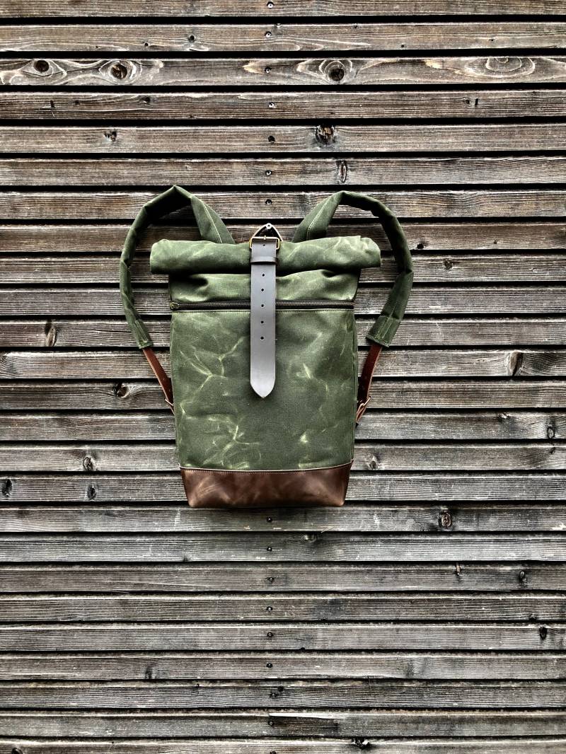 Gewachster Canvas Rolltop-Rucksack Olivgrüner Lederboden von treesizeverse