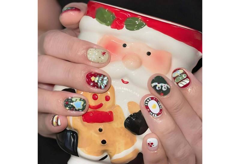 trends for living Kunstfingernägel 24 Press Nägel kurze künstliche Fingernägel Weihnachtsstern-Design, 24-tlg. von trends for living