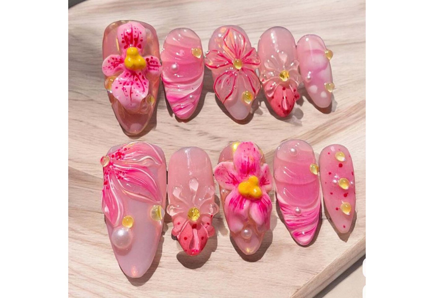 trends for living Kunstfingernägel 30 mandelförmige orangefarbene künstliche Fingernägel 3D-Blasenperlen, 30-tlg. von trends for living