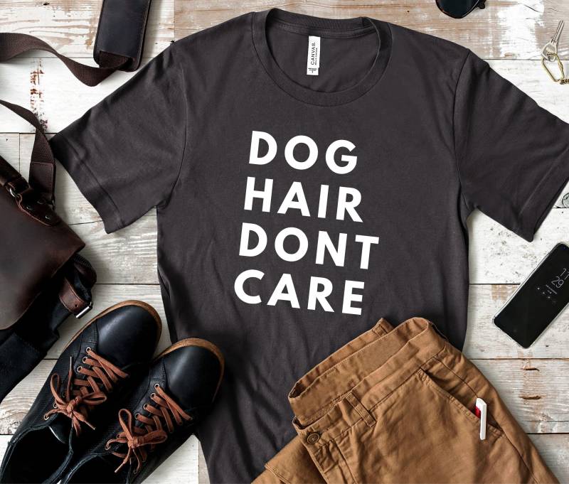 Hundehaare Egal Dieses Lustige Hunde-Shirt Ist Ein Tolles Geschenk Für Hunde-Mama-Shirt Oder Jedes Hundeliebhabergeschenk Für Hundepapas Auch von trendythreadsapparel