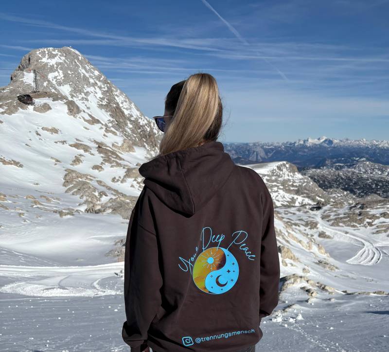 Limited Edition Hoddie Your Deep Peace | Trennungsmensch Collection| Selflove & Mindset Fashion Yinyang Mit Sonne Und Mond von trennungsmensch