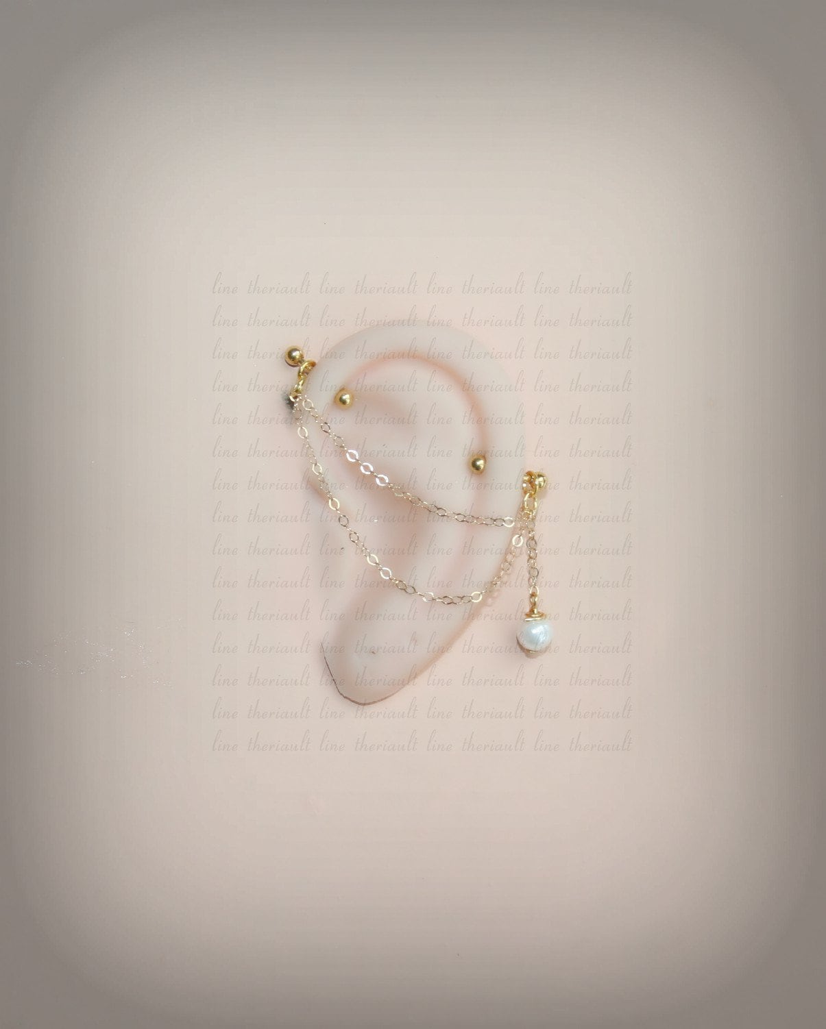 Industrial Piercing Schmuck Mit Ketten Und Süßwasserperle | M7 Industrial Piercing Schmuck Mit Ketten Und Süßwasserperle | M7 von triballook