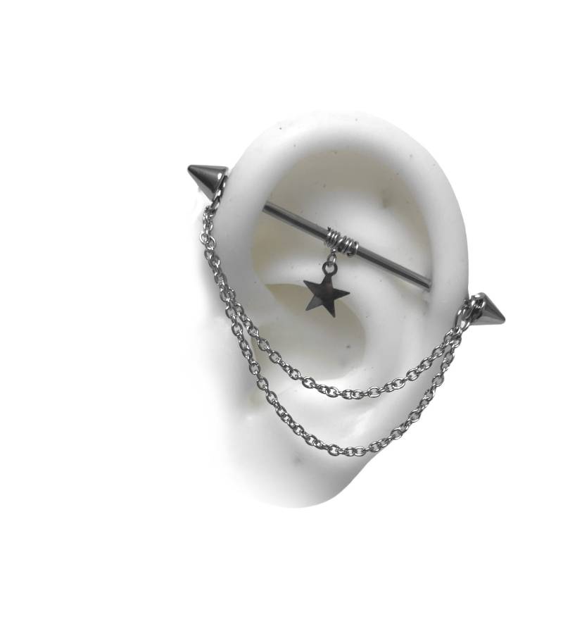 Industrial Piercing Schmuck Mit Stern Und Ketten, Enden Spikes | M66 Kette Industrial Piercing Schmuck Mit Stern Und Ketten, Enden Spikes | M66 Kette von triballook
