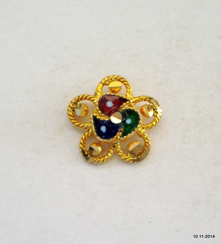 18K Traditionelle Entwerfen Gold Nase Stud Nosepin Bundesstaat Rajasthan, Indien von tribalsilver99