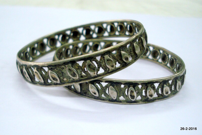 Alte Antike Stammes-Alte Silber Armreif Armband Chudiyan Set 2Pc Schmuck von tribalsilver99
