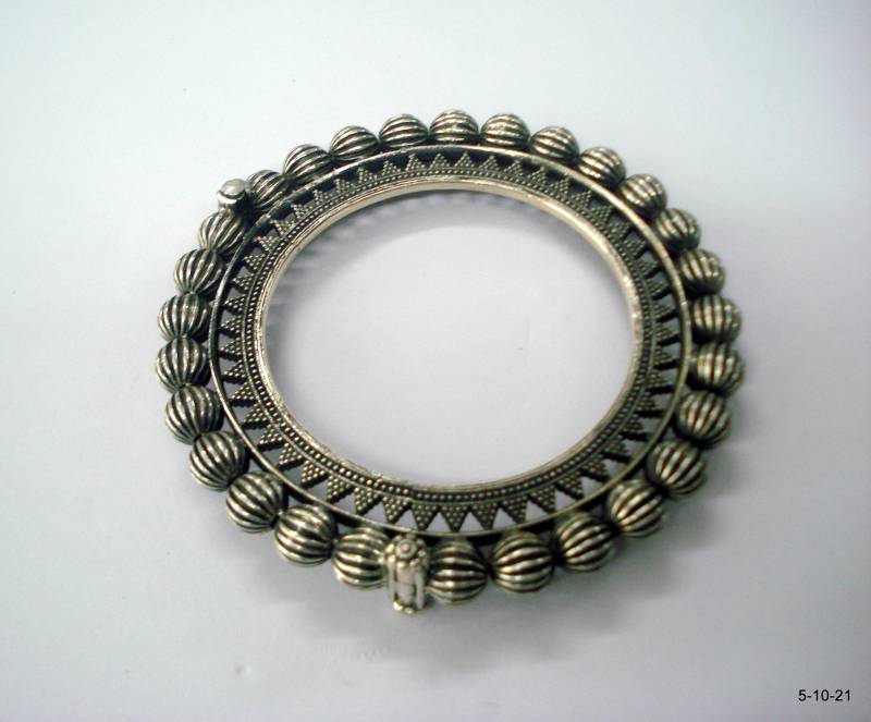 Trachten Design Sterling Silber Armreif Handarbeit Schmuck von tribalsilver99