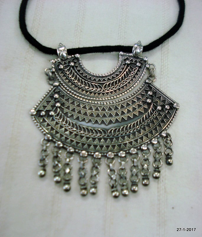 Traditionelle Design Sterlingsilber Halskette Anhänger Handgemachter Schmuck von tribalsilver99