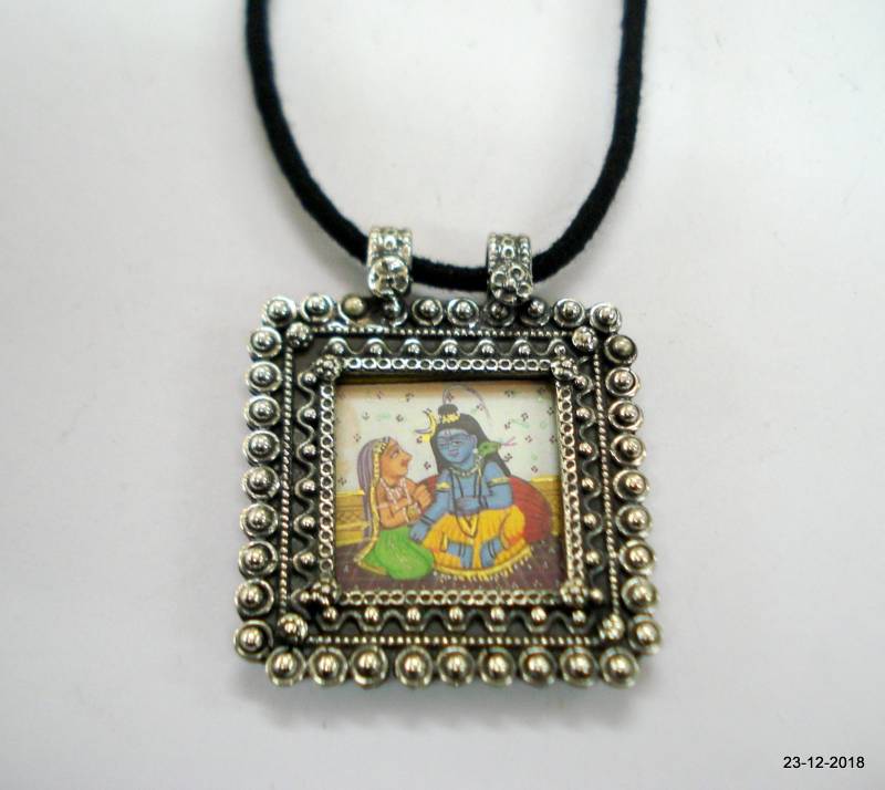 Traditionelle Design Sterlingsilber Halskette Malerei Anhänger Ethno-Schmuck von tribalsilver99