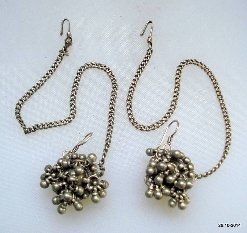 Vintage Antik Stammes-Alt Silber Ohr Stecker Ohrringe Mit Haar Kette Bauchtanz von tribalsilver99