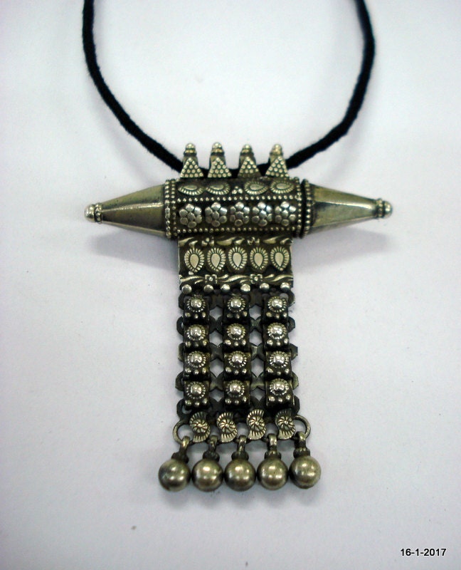 sterling Silber Halskette Anhänger Kasten Amulett Traditioneller Schmuck von tribalsilver99