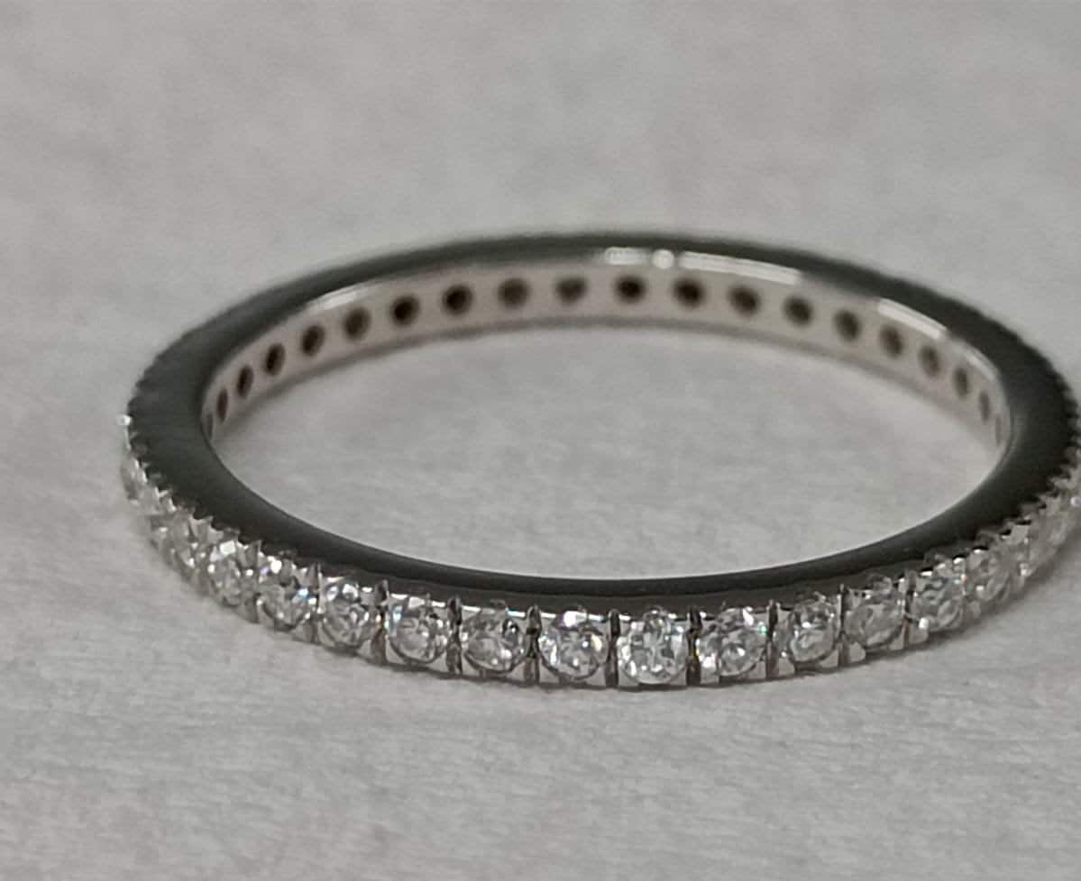 Runder Moissanite Ehering Frauen, Farbloser Voll Eternity Band Passender Ehering, Handgemachter von trinitygolddiamonds