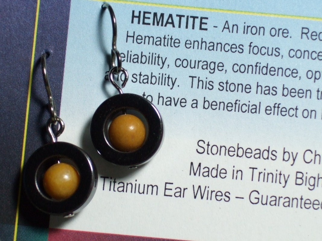 Golden Gelb Mookait Jaspis Mitte Hämatit Kreis Ohrringe Ohrringetitanium Ohrhaken Vielseitigkeit von trinityrocks