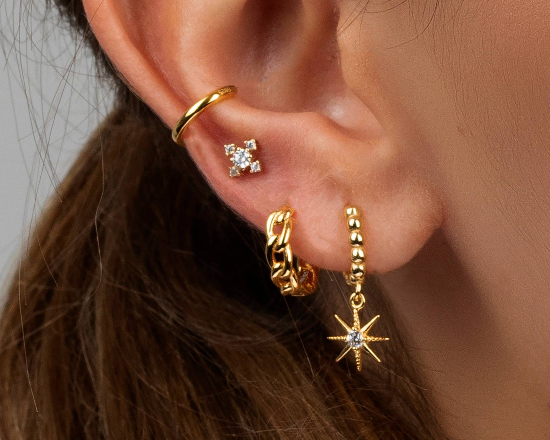 18K Vergoldete Kette Huggie Hoop Ohrringe Sterling Silber Minimalist Creolen von triumjewelry