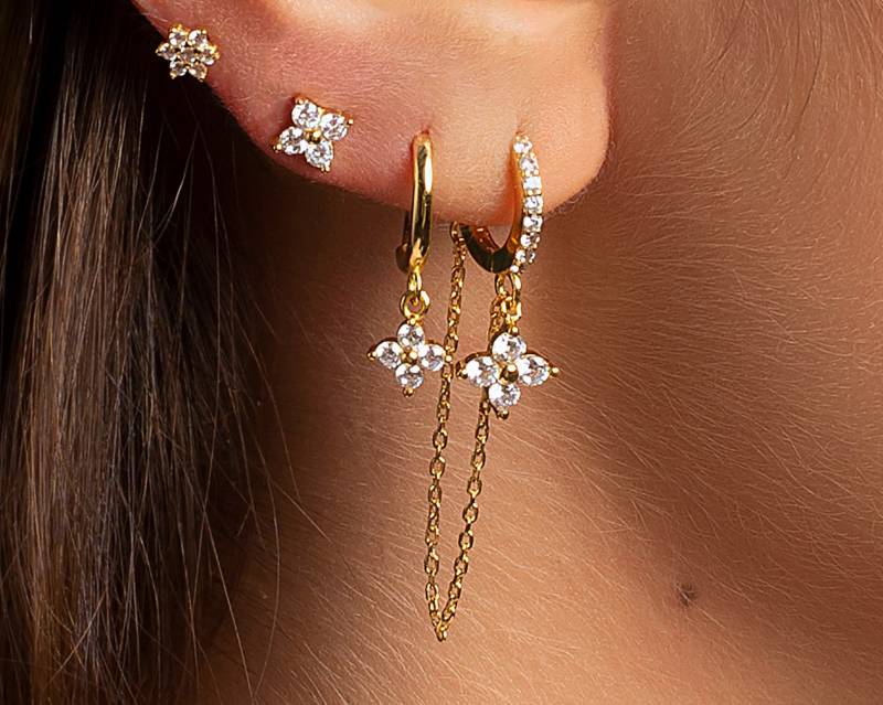 Cz Flower Huggie Hoop Ohrringe 18K Vergoldete Sterling Silber Kette von triumjewelry