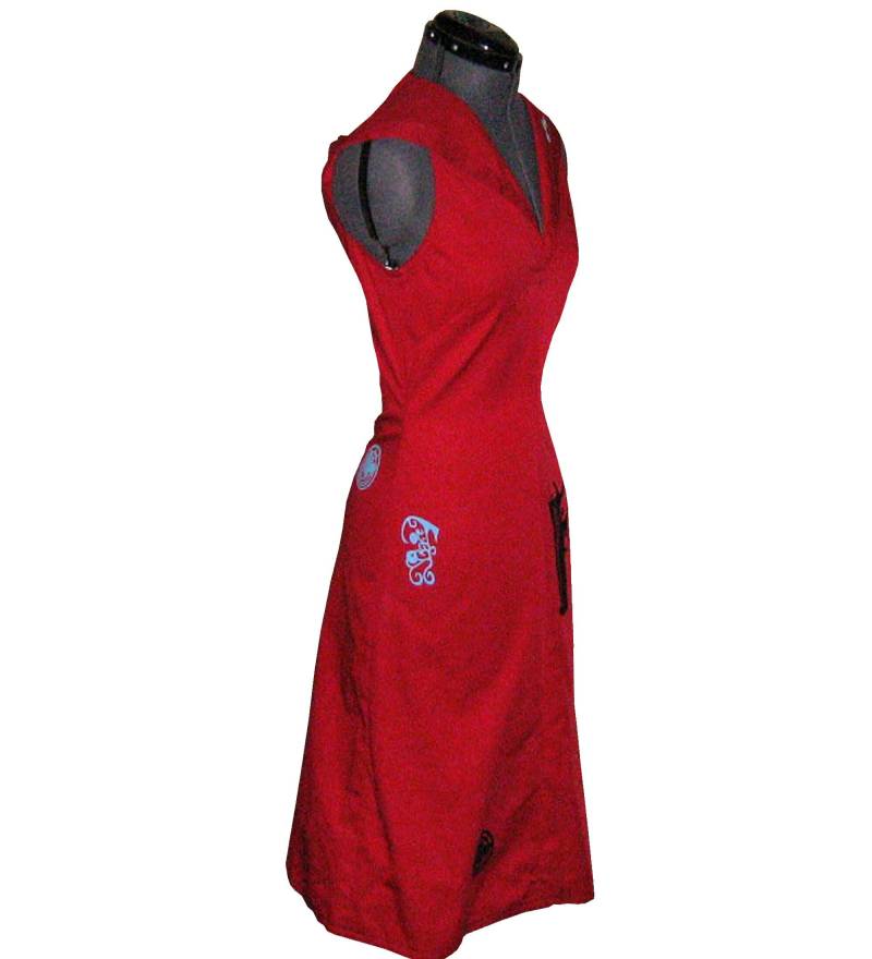 Kapuzenkleid "Der Colt Sitzt Locker" Kapuzenkleid "Der Colt Sitzt Locker" von trotzberlin