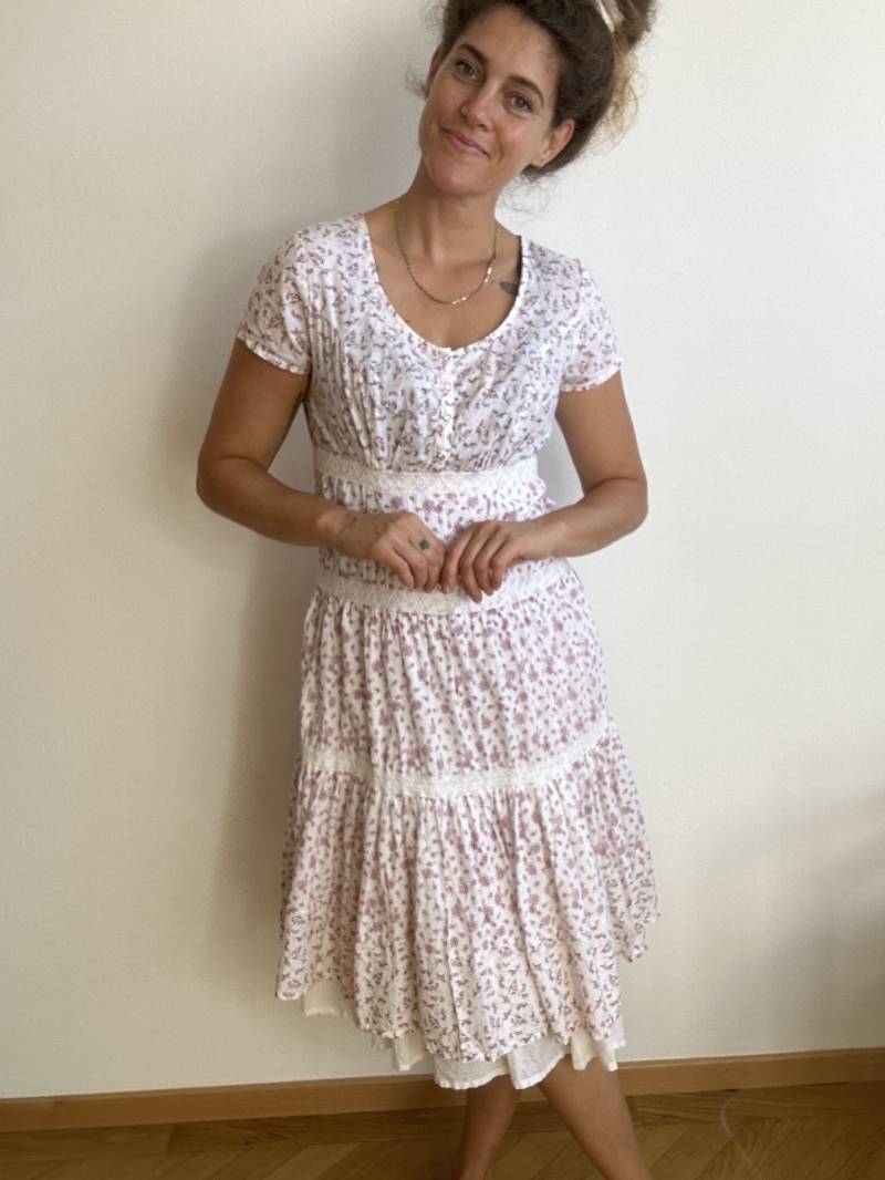 Bezauberndes Vintage Sommerkleid Aus Indien Kleid Blümchenkleid Midikleid Gr 38 von trouvelieblingsteile