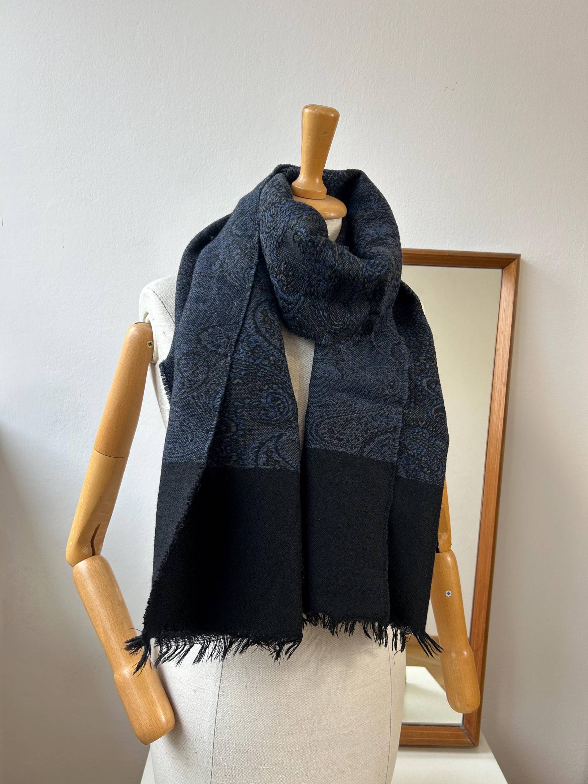 Dunkelblauer Vintage Schal Schurwolle Wolle Pailsey von trouvelieblingsteile