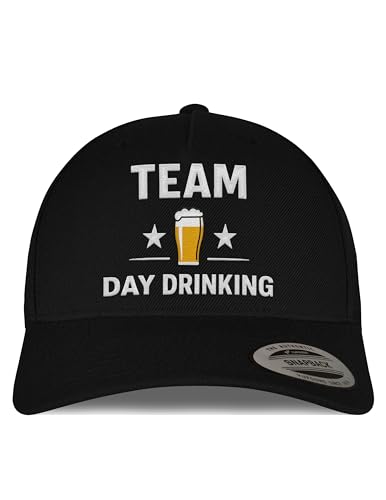 tshirtladen Snapback Cap Team Day Drinking in Schwarz – Bierglas Stickerei auf Trucker Cap mit Spruch, ideal für Herren zum Feiern, Festival, Saufen, Party, Junggesellenabschied oder Bierabend von tshirtladen