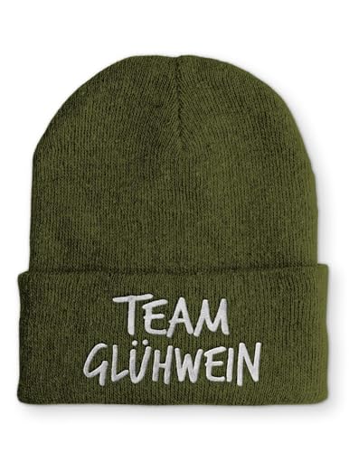 tshirtladen Strickmütze Team Glühwein Mütze Wintermütze lustige Beanie mit Stick, Farbe: Olive von tshirtladen