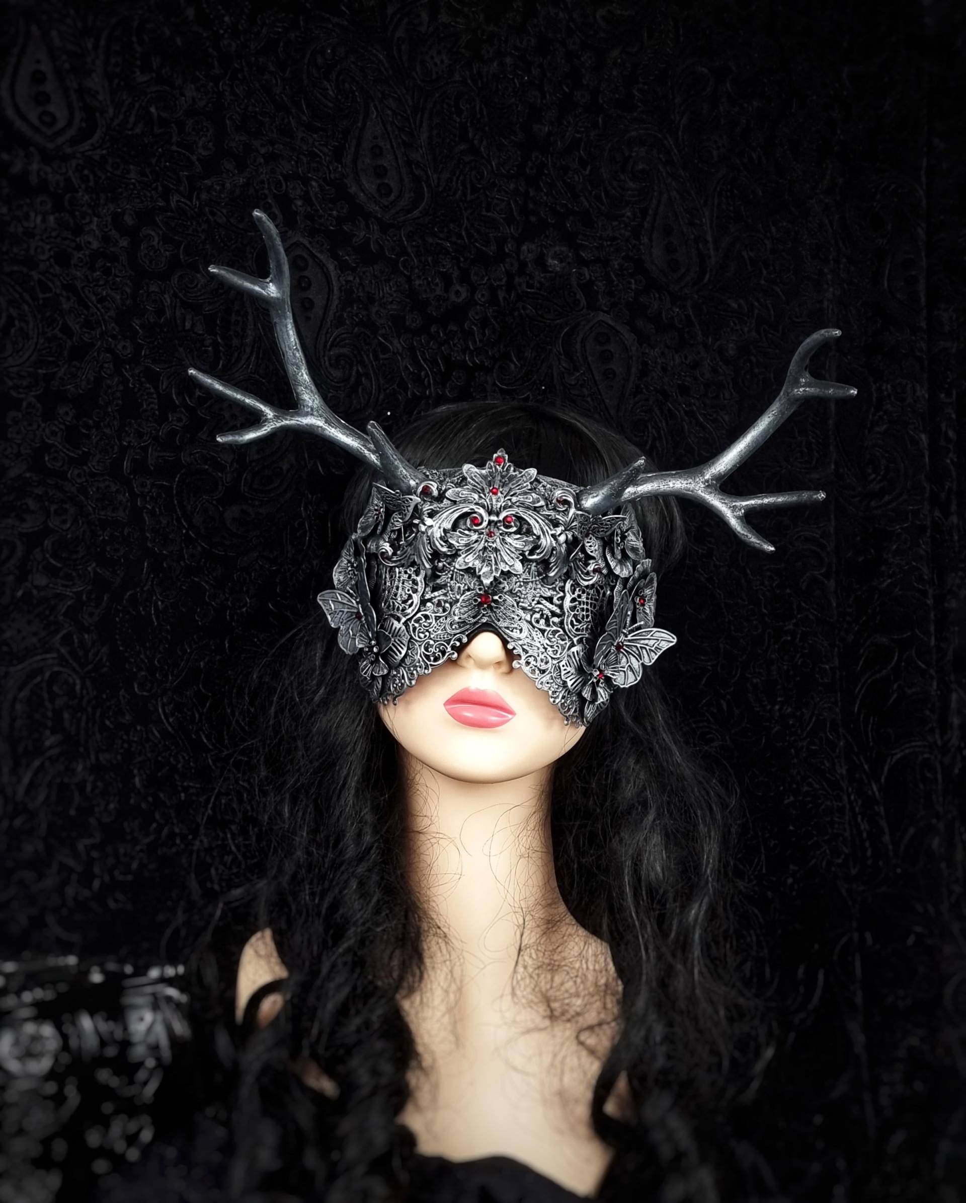 Made To Order/Antlers Blind Mask, Pagan, Vikings, Shieldmaiden, Fantasy Costume, Witch, Cernunnos, Morrigan, Warrior von tuahadedana