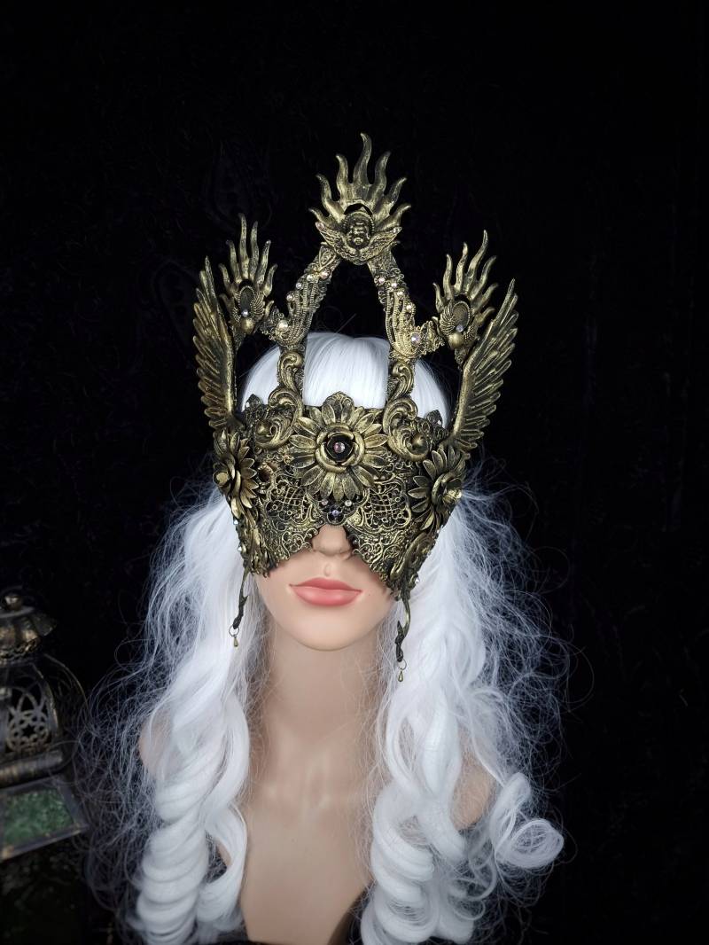 Made To Order Cathedral Blind Mask "Holy Wings" Cosplay, Vampire, Fantasy, Goth, Crown, Vodoo von tuahadedana