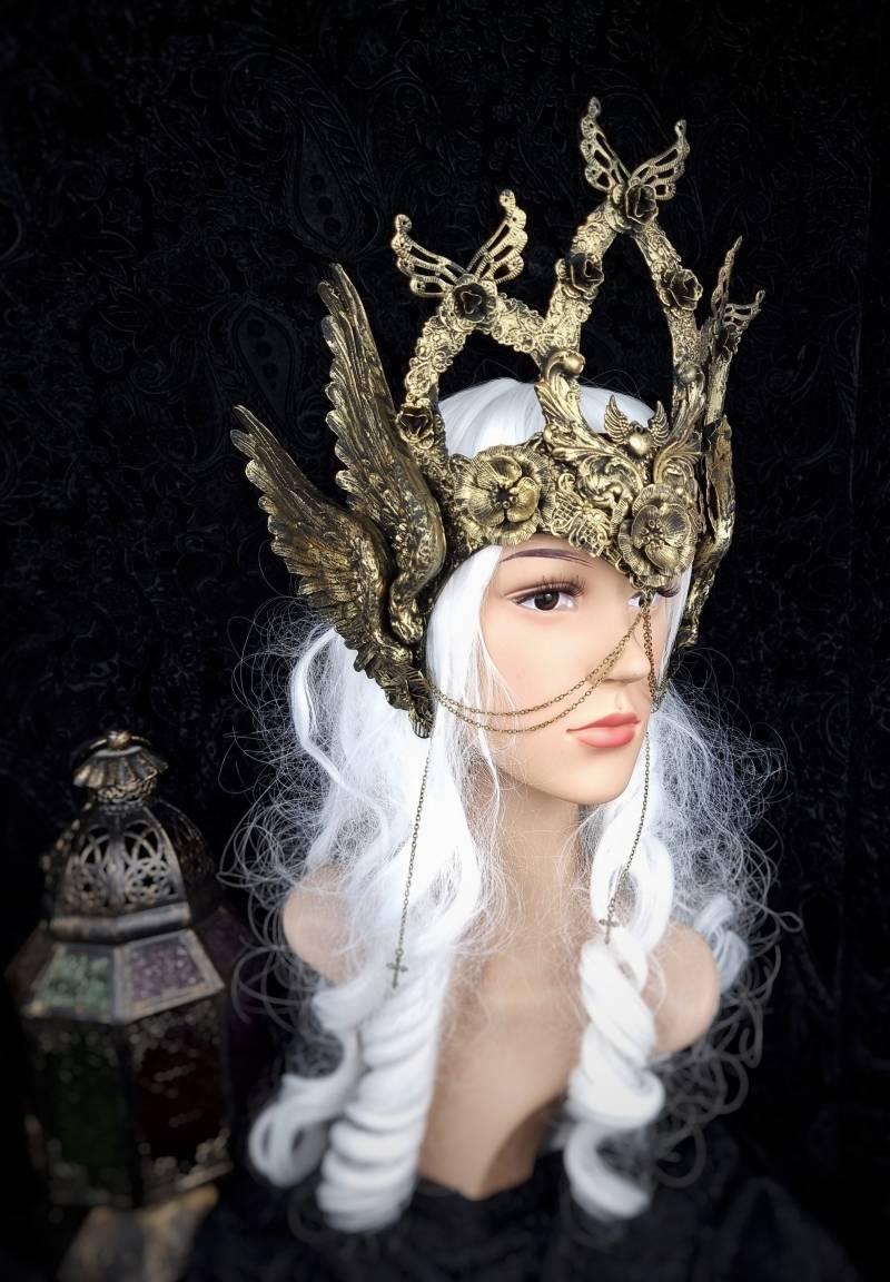 Made To Order Face Frame Cathedral With Wings Crown "Freya" Valkyrie, Shieldmaiden, Gothic, Cosplay, Fantasy Costume, Pagan von tuahadedana