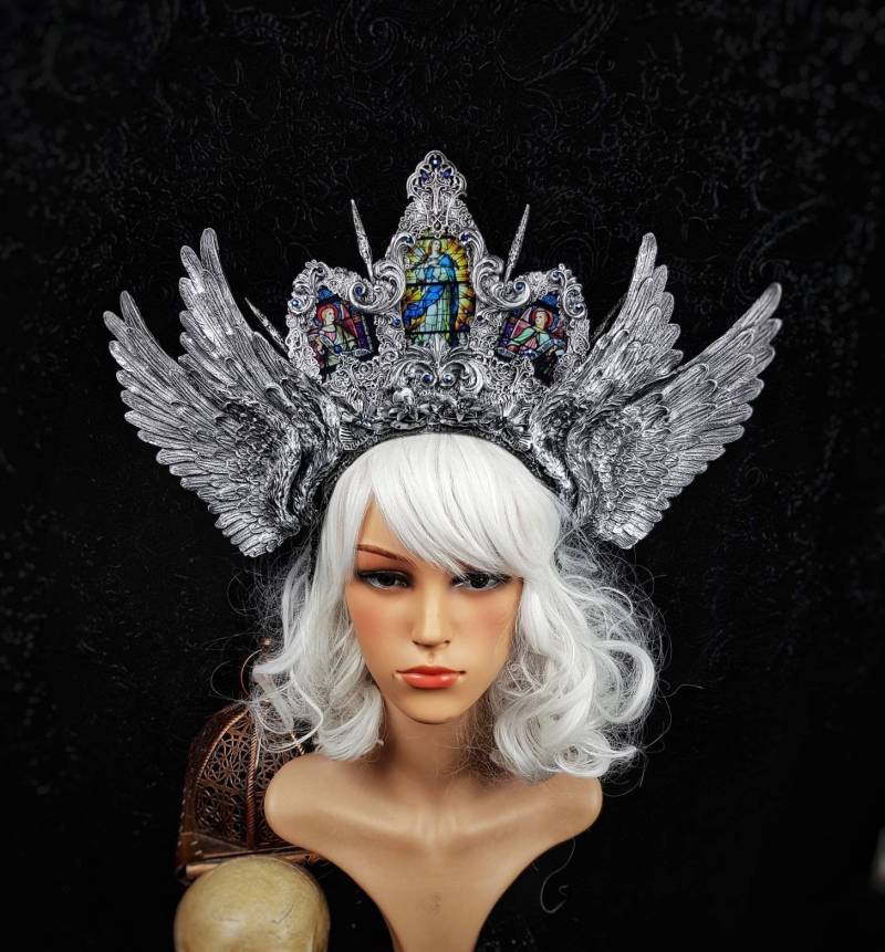 stained Glass Wings Headpiece "Usiel", Gothic Headpiece, Angel Crown, Goth Cathedral Cosplay, Blind Mask /Made To Order von tuahadedana