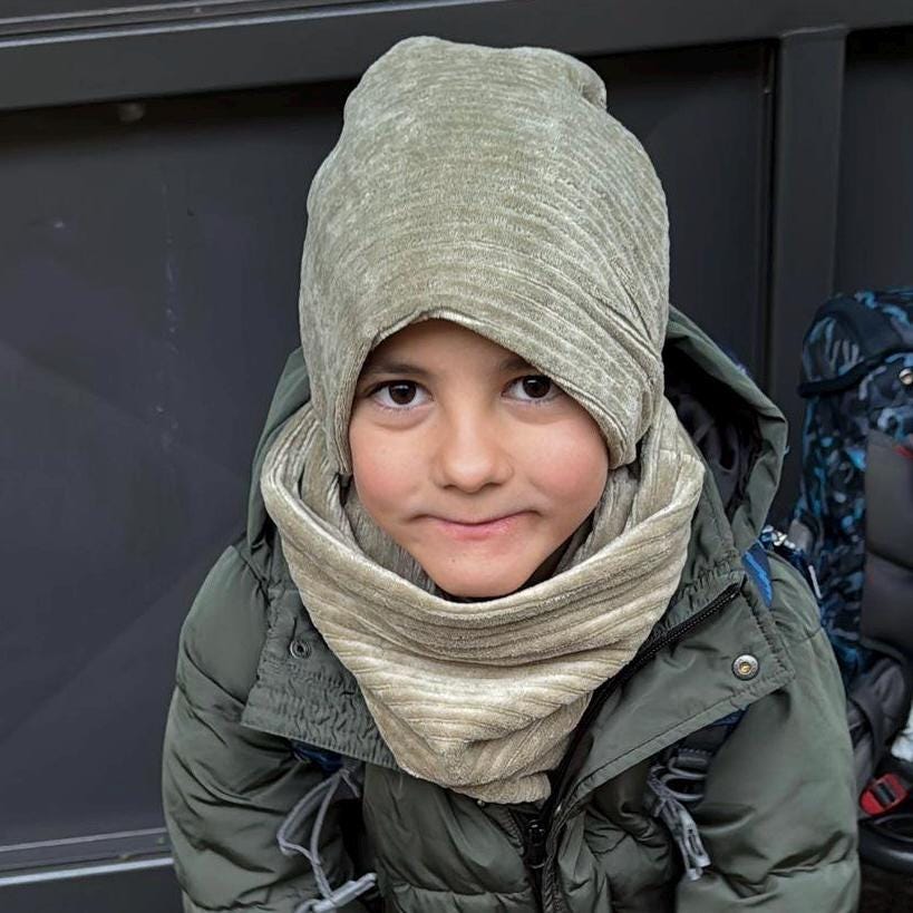 Winter Beanie & Loop Set Für Kinder | Warmer Schal Handgemacht Perfektes Weihnachtsgeschenk von tutuuandme