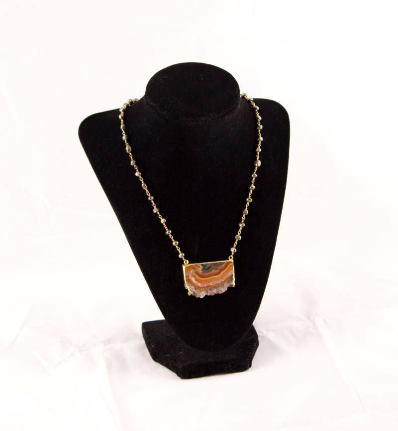 Amethyst Rechteck Scheibe Mit Pyrit in Gold-Füllung Amethyst Rechteck Scheibe Mit Pyrit in Gold-Füllung von tuxedocatzdesigns