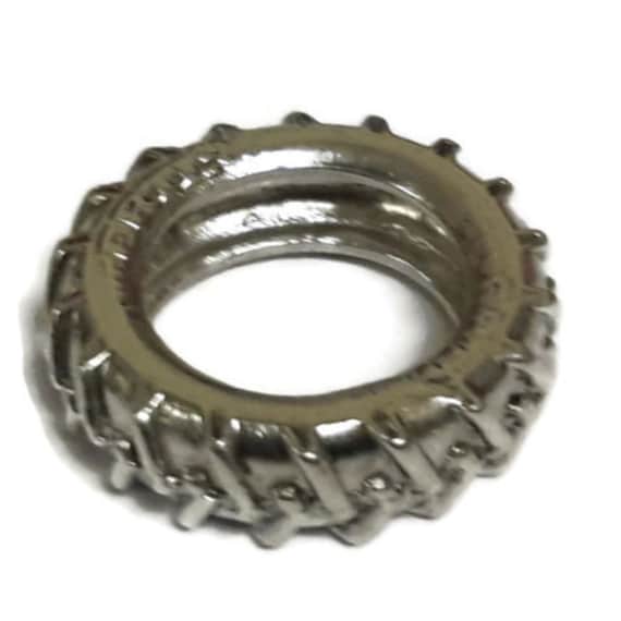 Fitness Traktorreifen Anhänger .925 Sterling Silber Fitness Traktorreifen Anhänger .925 Sterling Silber von twinsjewelrygs