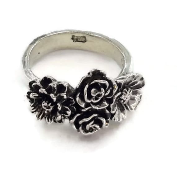 Frauen Blumen Design Vintage .925 Sterling Silber Ring Frauen Blumen Design Vintage .925 Sterling Silber Ring von twinsjewelrygs