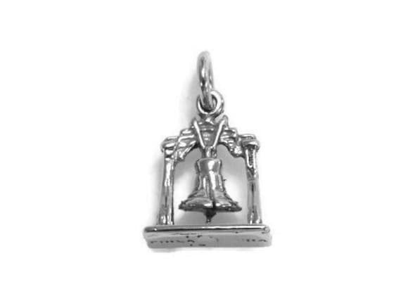 Liberty Bell Anhänger .925 Sterling Silber Liberty Bell Anhänger .925 Sterling Silber von twinsjewelrygs