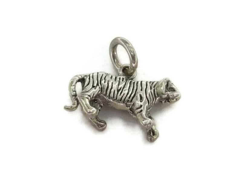 Tiger Charm Anhänger .925 Sterling Silber Tiger Charm Anhänger .925 Sterling Silber von twinsjewelrygs
