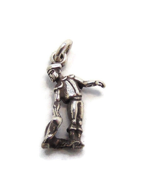 Torero Stierkämpfer Anhänger Charm .925 Sterling Silber Torero Stierkämpfer Anhänger Charm .925 Sterling Silber von twinsjewelrygs