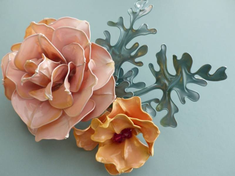 Rosa & Orange Floral Swarovski Haarspange - Opel Rosa Rose, Orange/Pfirsich Blume, Perleszierenaqua Blatt, Swarovski-Kristallen. Ball Rosa & Orange Floral Swarovski Haarspange - Opel Rosa Rose, Orange/Pfirsich Blume, Perleszierenaqua Blatt, Swarovski-Kristallen. Ball von twistglam