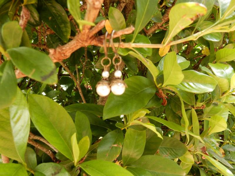 Filigrane Perle Tropfen Ohrringe von twoaMuse