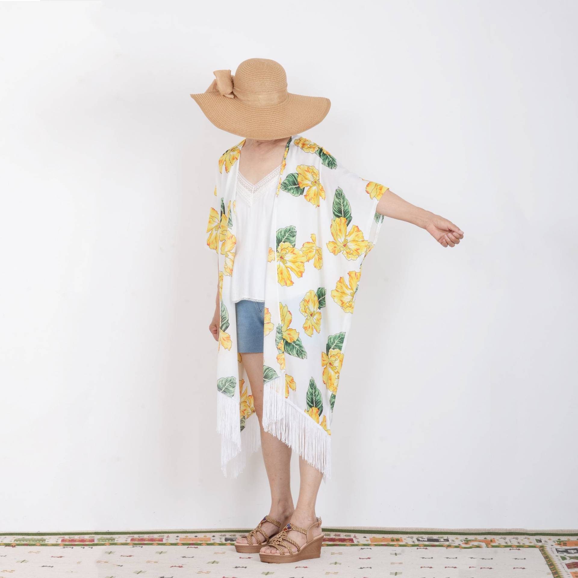 Weiß Mit Gelben Floralen Kimono Strickjacke, Kimono, Boho Strand Kimonos, Achselzucken, Vertuschen, Kleid 765 # von twogirlstudio