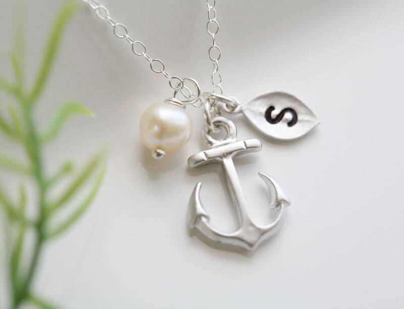 Personalisierte Anker Halskette Mit Initiale Und Perle, Sailors Halskette, Hochzeitsschmuck, Brautjungfer Geschenke, Stärke Hoffnung Schmuck Geschenk von tydesign
