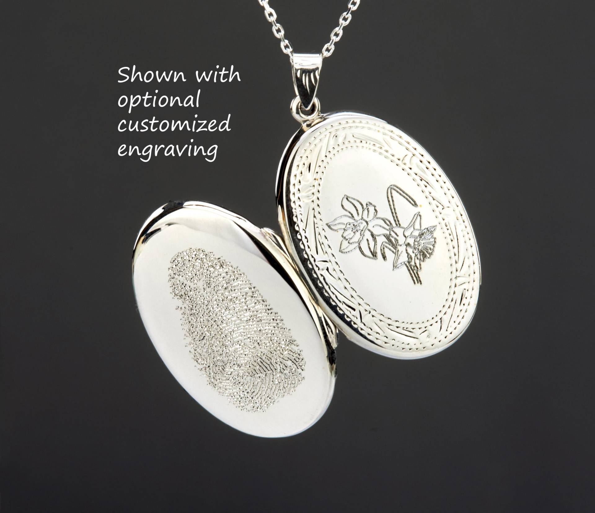 Große Gravierte Sterling Silber Medaillon Mit Foto, Große Ovale Medaillon, Familienverlust Hochzeit Geschenk, Erinnerungs Valentinstag Große Gravierte Sterling Silber Medaillon Mit Foto, Große Ovale Medaillon, Familienverlust Hochzeit Geschenk, Erinnerungs Valentinstag von tyrahandmadejewelry