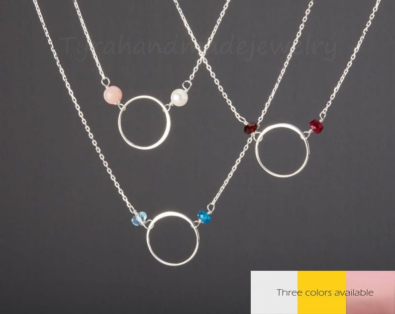 Kreis Halskette Mit Benutzerdefinierten Geburtsstein, Personalisierte Karma Halskette, Ewigkeit Ring Mutter Geschenk, Geschenk Für Beste Freundin Kreis Halskette Mit Benutzerdefinierten Geburtsstein, Personalisierte Karma Halskette, Ewigkeit Ring Mutter Geschenk, Geschenk Für Beste Freundin von tyrahandmadejewelry