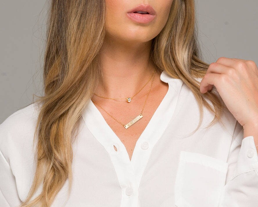 Personalisierte Double-Layer-Bar-Halskette, Anfangs Bar, Cz-Punkt-Halskette, Monogramm Bar Halskette, Hand Gestempelt Name Benutzerdefinierte Personalisierte Double-Layer-Bar-Halskette, Anfangs Bar, Cz-Punkt-Halskette, Monogramm Bar Halskette, Hand Gestempelt Name Benutzerdefinierte von tyrahandmadejewelry